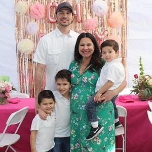 Meet your Posher, Melissa